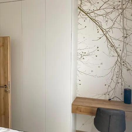 Apartman X12, Hillside 公寓