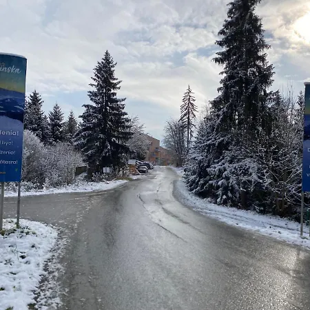 Apartman X12, Hillside