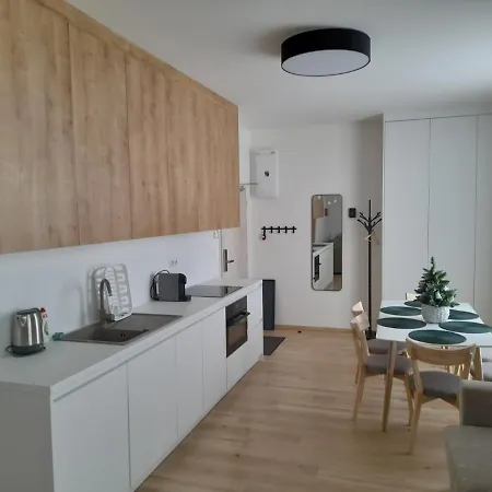 Apartman X12, Hillside Lejlighed Dolny Kubin