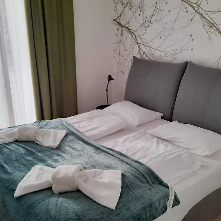 Apartman X12, Hillside Dolny Kubin