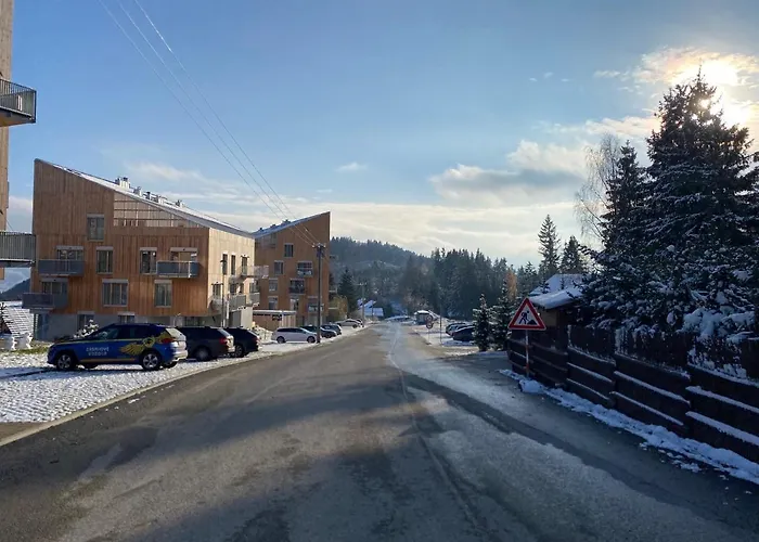 Apartman X12, Hillside Alsókubin