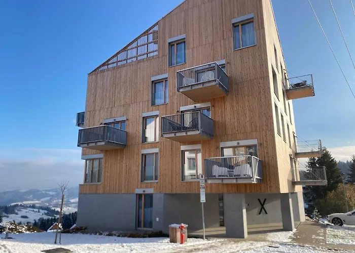 Apartman X12, Hillside Apartman *